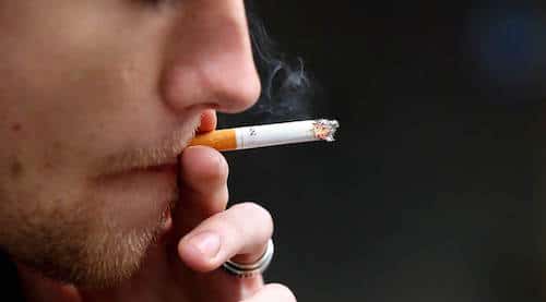 A dohányzás és a szájrák | Oral-B
